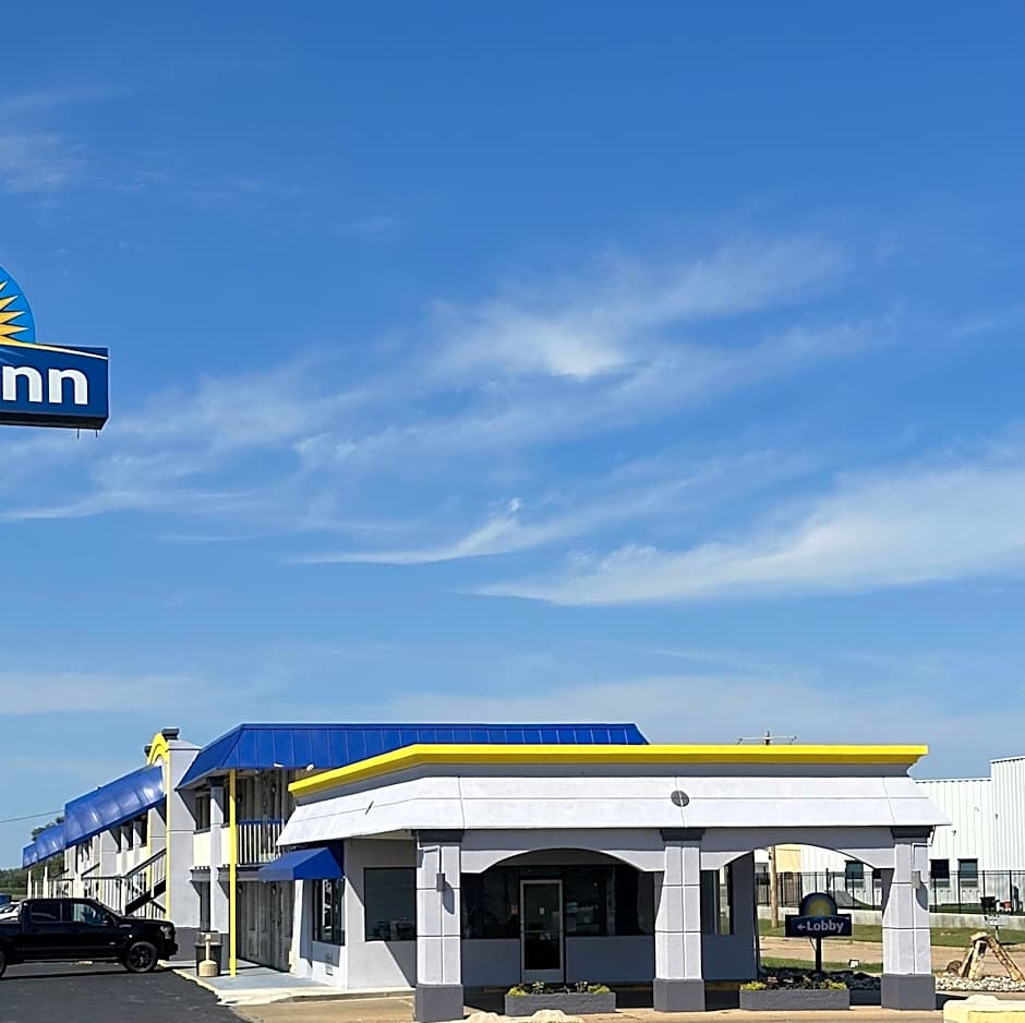 Days Inn by Wyndham Salina South