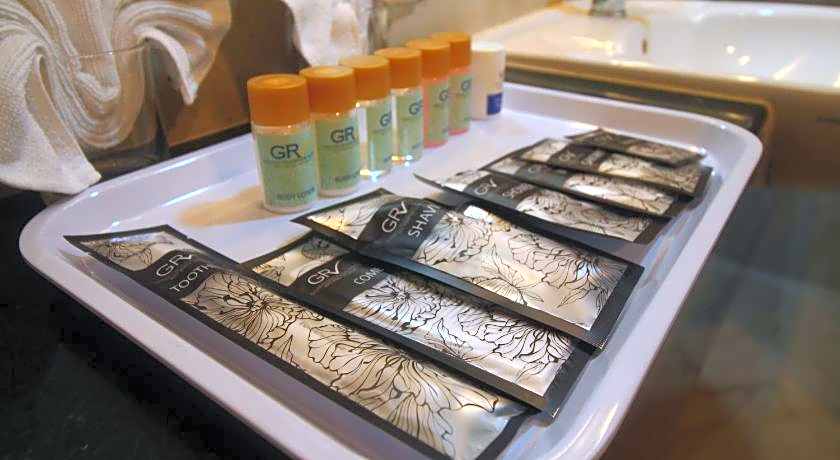 Grand Riverview Hotel