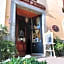 Ai Savoia B&B - Guest House