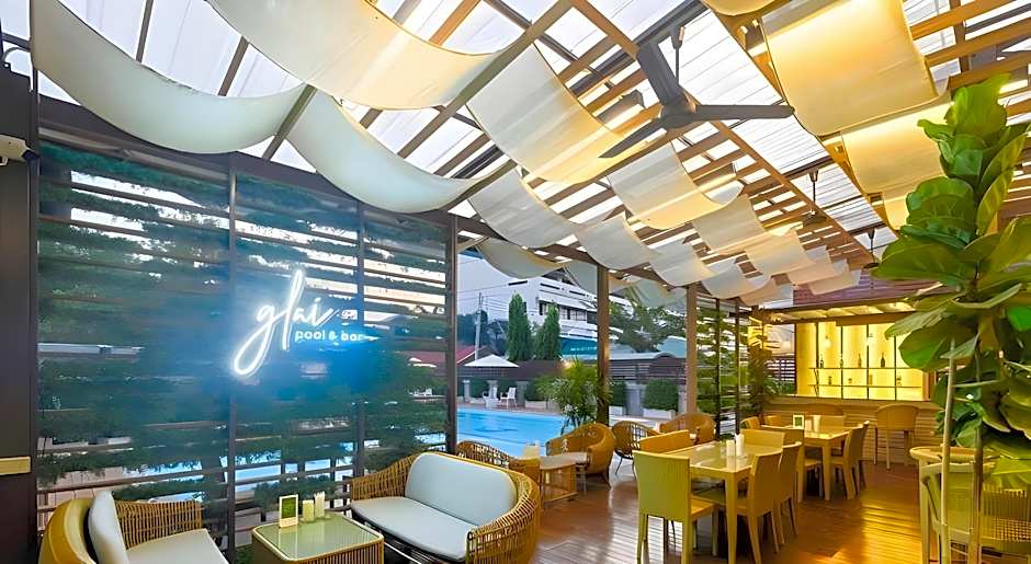 Glai Gan Place Hotel