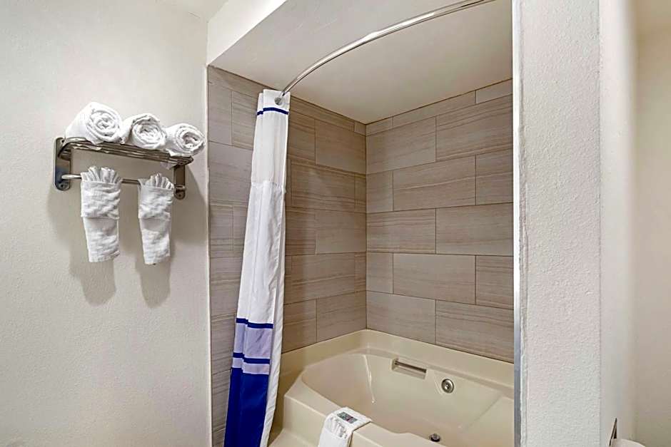 Best Western Posada Royale Hotel & Suites