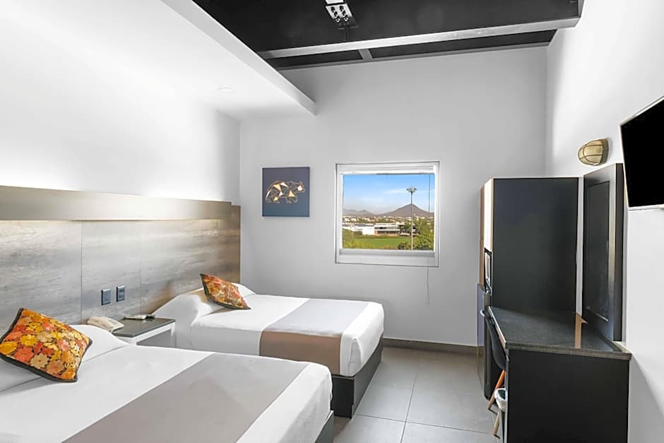 Homesuites Malecon
