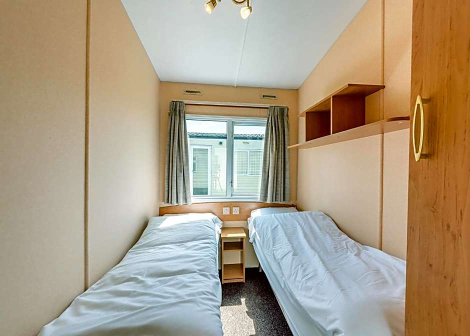 Riverside Caravan Holiday Park