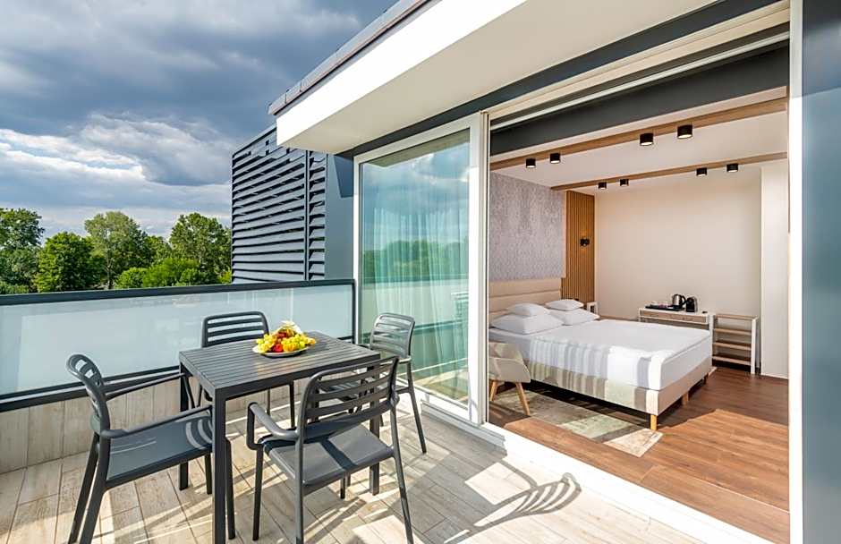 Hunguest Szeged - ex Forrás