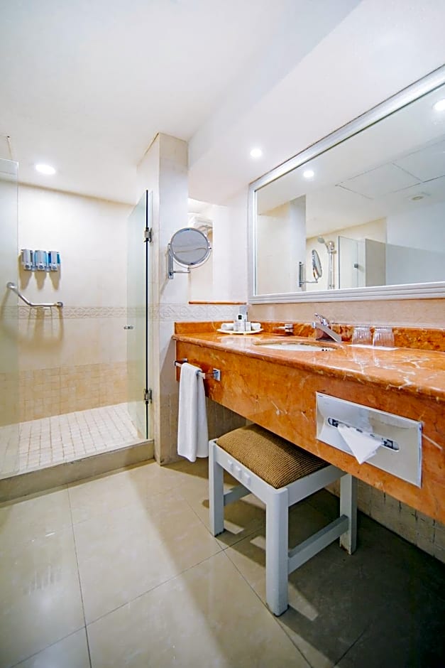 Occidental Costa Cancun - All Inclusive