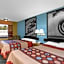 Super 8 by Wyndham Dunn