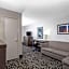 La Quinta Inn & Suites by Wyndham Hopkinsville