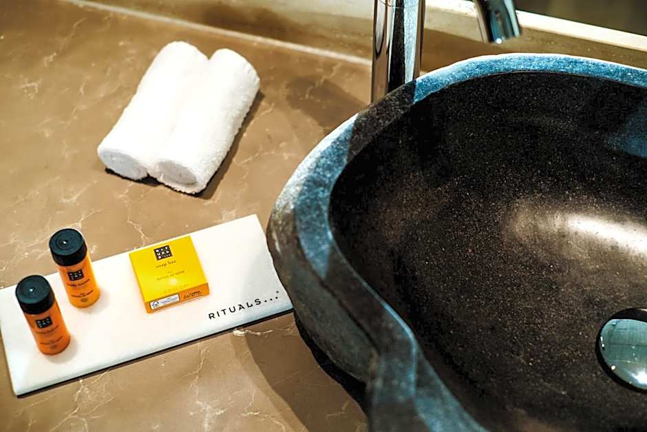 Hotel GLAR Conference & SPA