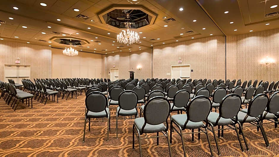 Best Western Plus Mission City Lodge