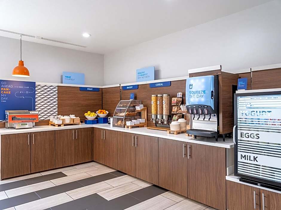 Holiday Inn Express Lodi By IHG