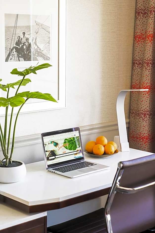 ALO Hotel by Ayres, Orange