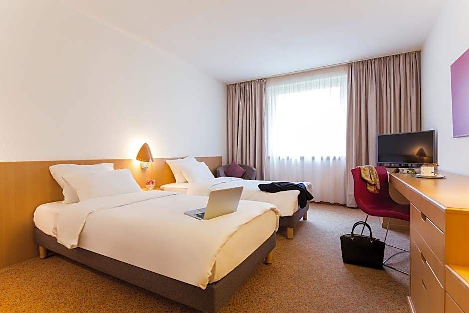 Novotel Duesseldorf City West Seestern