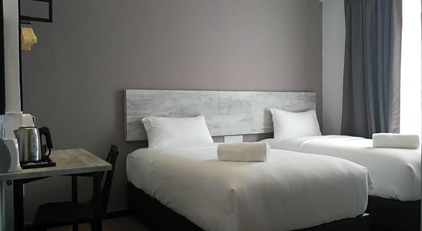 The Leverage Lite (Kuantan)