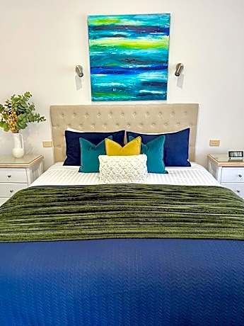 Coastal Waters Motor Inn