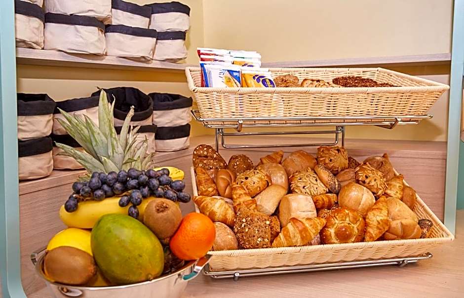 Bernstein Hotel "50`s Seaside Motel"