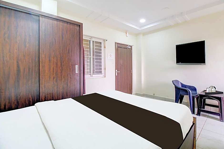 Hotel O Ramavarapadu Near PVR Icon