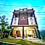 RedDoorz at Hotel Huni Raya Bromo