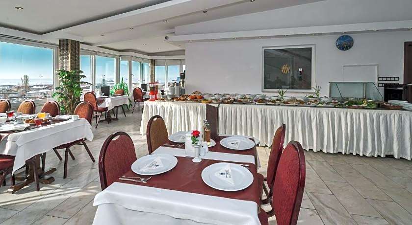 Kuran Hotel International