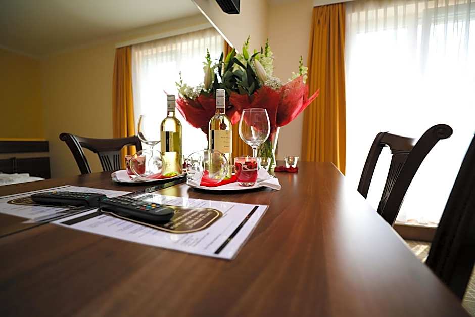 Primus Hotel & Apartments