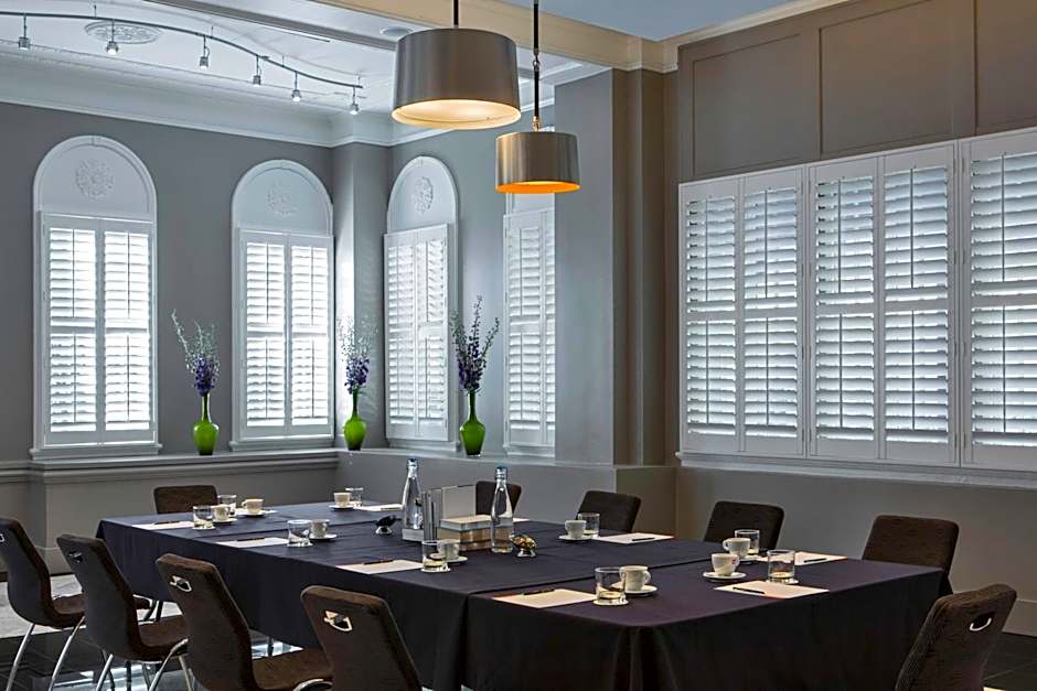 Le Meridien Dallas, The Stoneleigh