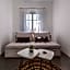 Anita Rooms & Suites Milos