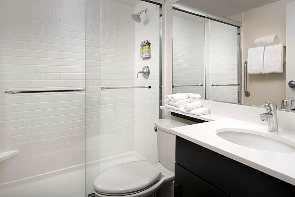 Candlewood Suites Alexandria West By IHG