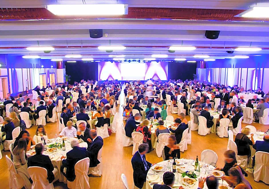 Hotel Parchi Del Garda