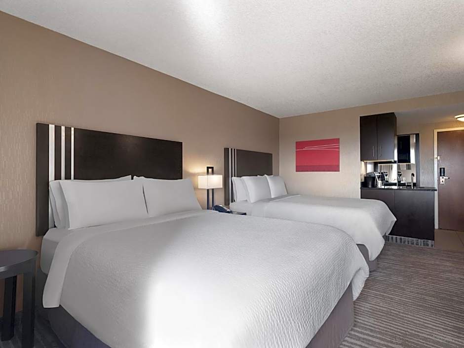 Holiday Inn Calgary Airport By IHG