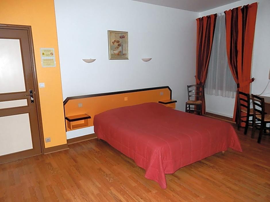 Logis Hôtel Saint-Hubert