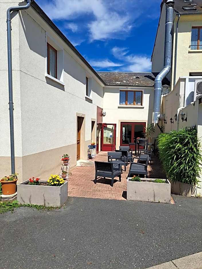 Logis hôtel Au Relais Nivernais