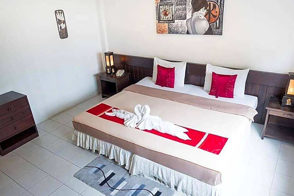 The Nice Patong Hotel
