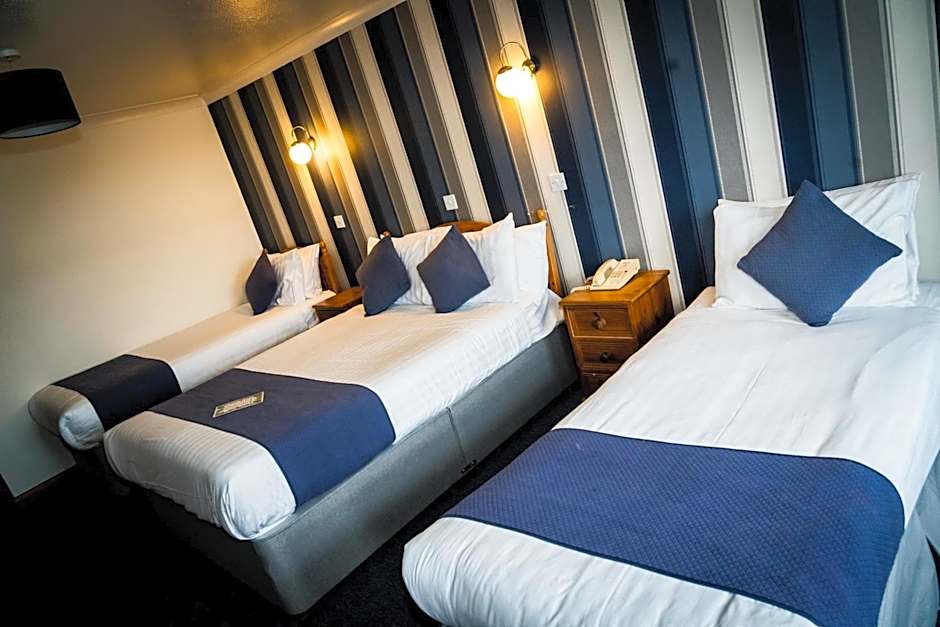 Channel View Hotel