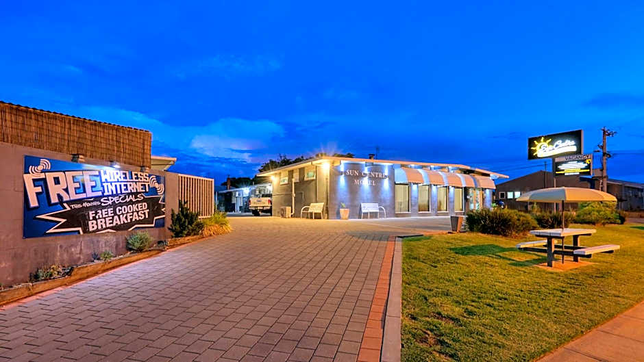 Sun Centre Motel