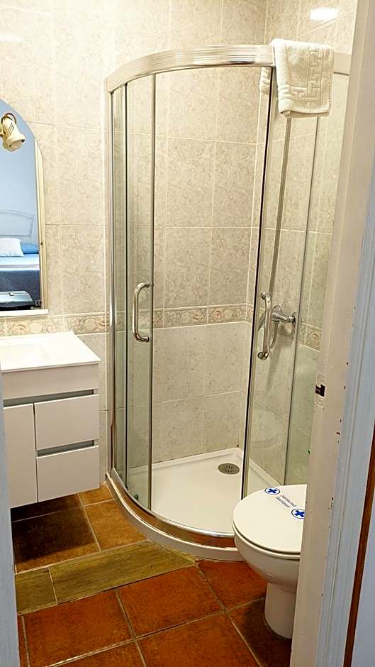 Hotel Las Palmeras by Vivere Stays