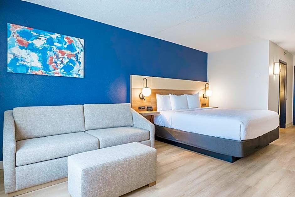 La Quinta Inn & Suites by Wyndham Danbury