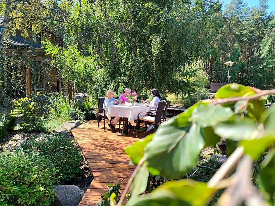 Kompleks rekreacyjno- hotelowo-wypoczynkowy FIRLEJOWE SIOŁO