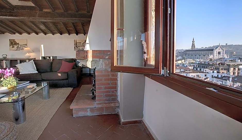 1200 Torre Donati Apartments