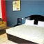 Hotel Pacific