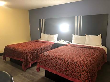 Double Room with Two Double Beds - Mobility Access/Non-Smoking