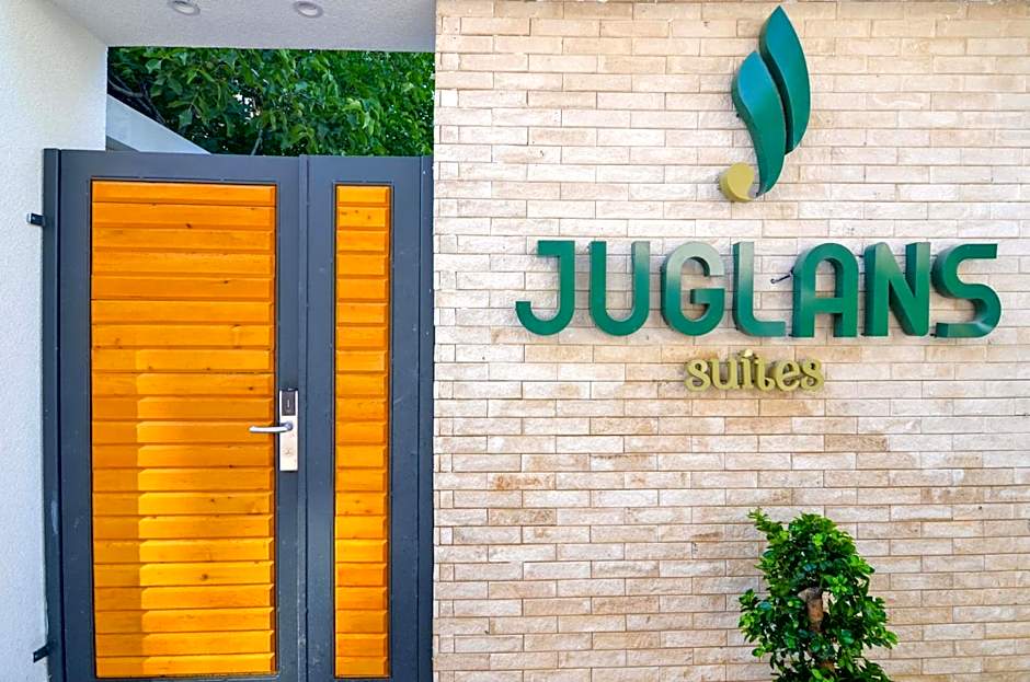 Juglans Suites