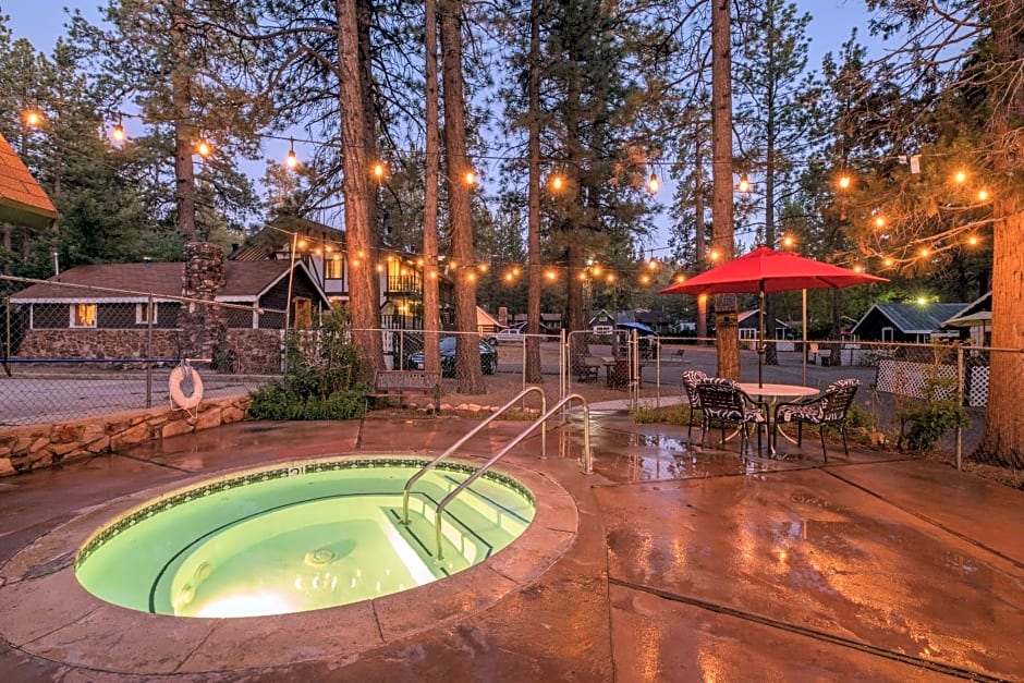 Black Forest Lodge