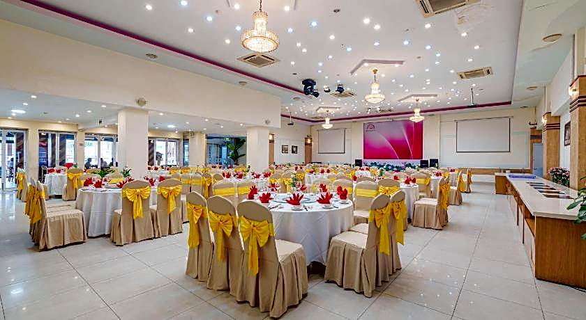 T78 Hotel (Managed by Nha khach T78)