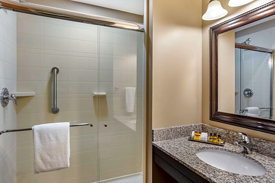 Best Western Plus Intercourse Village Inn & Suites
