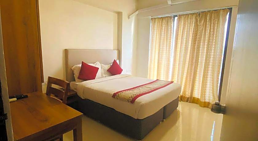 Mumbai House Luxury Apartments Santacruz East