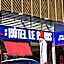 Hotel Le Paris
