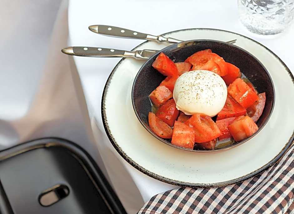 Alexandra Barcelona Hotel, Curio Collection by Hilton