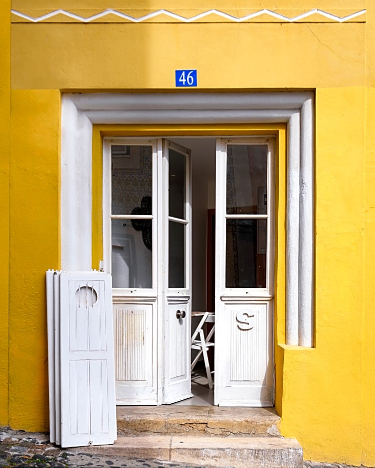 Alfama Yellow House