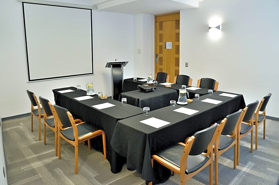 Panamericana Hotel Providencia