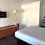 Lark Motel Willits