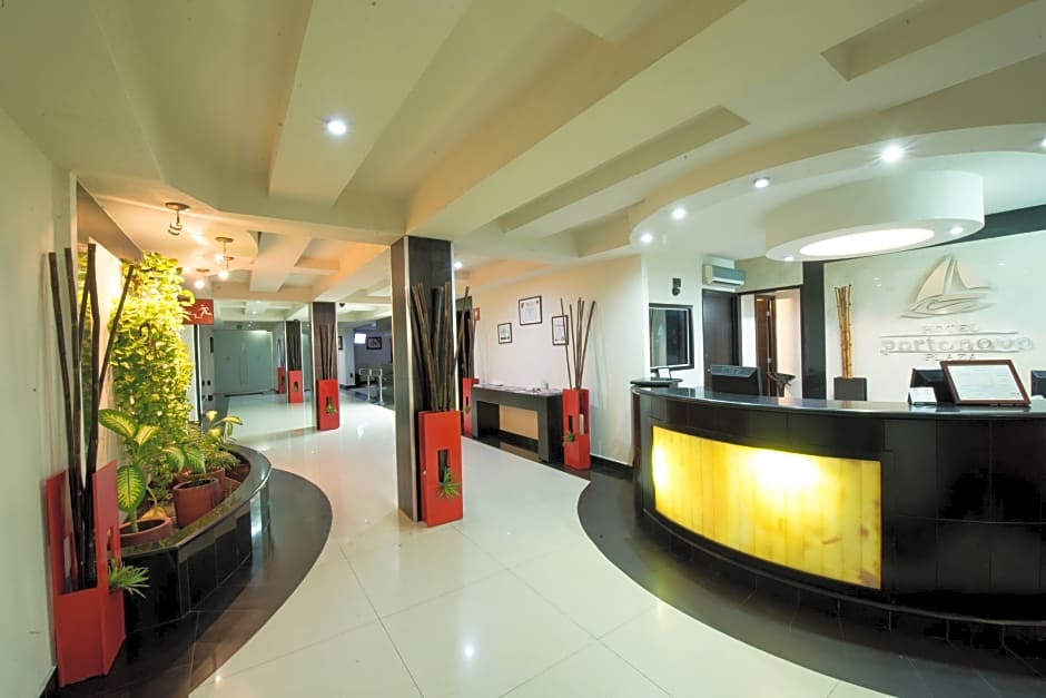 Hotel Portonovo Plaza Malecón